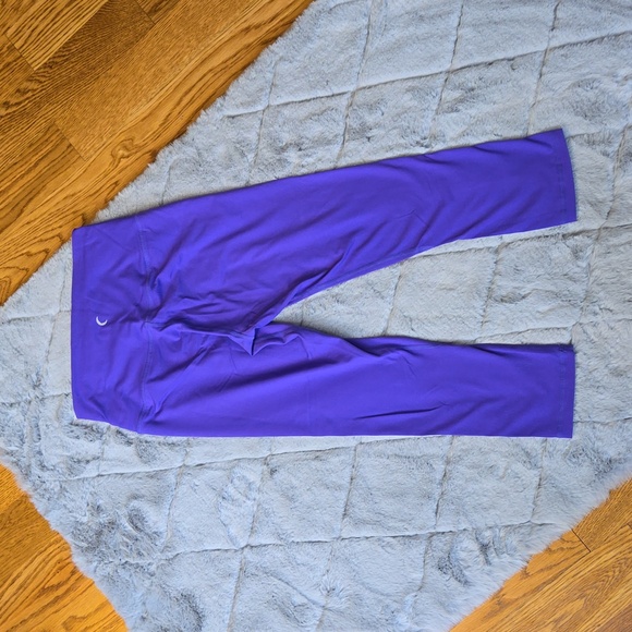 ZYIA Active Purple Leggings, Women's Size 6-8, Great Condition - Picture 8 of 8
